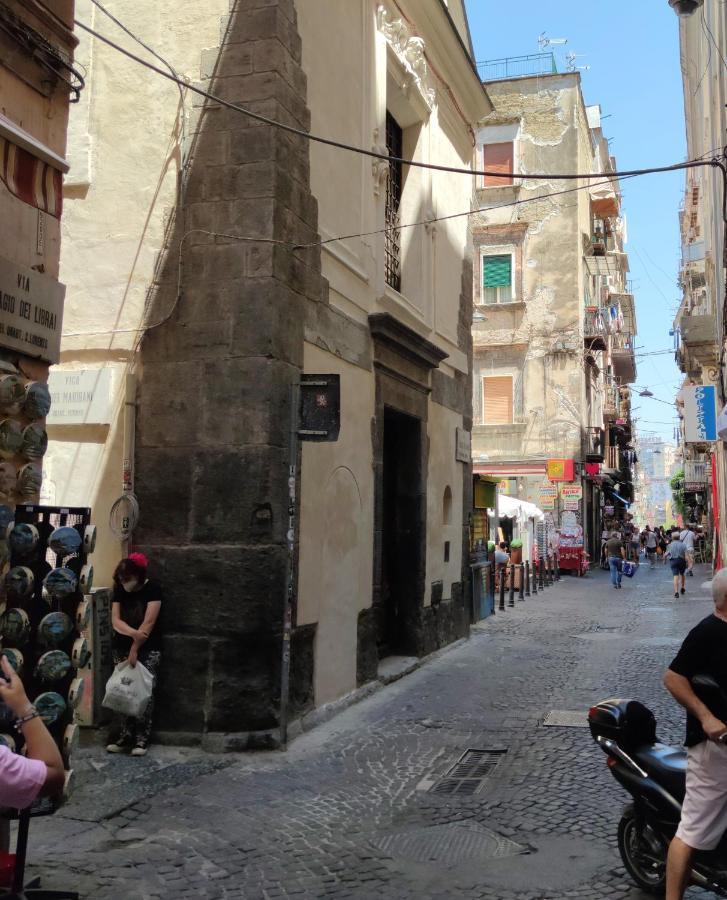 Case Vacanza Pistorius Naples Exterior photo